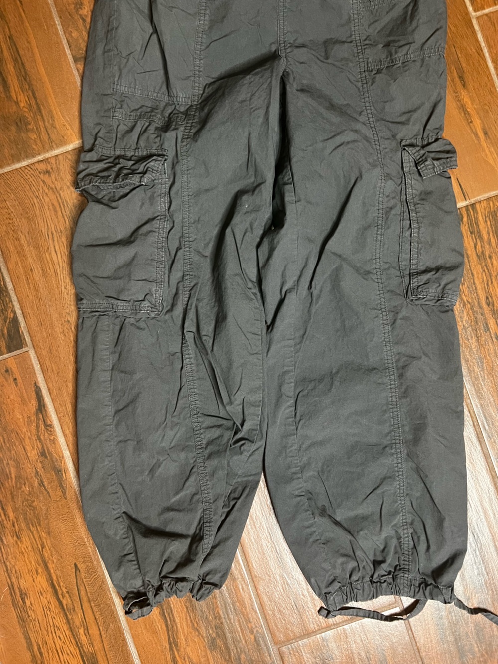 Aerie High Waisted Cargo Baggy Gray Pants Womens Small - Picture 6 of 6